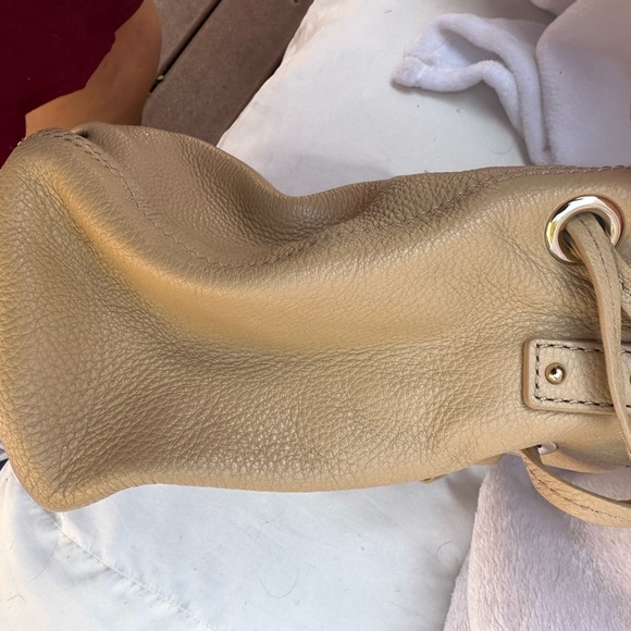 EUC- Kate spade bucket bag - used only a couple times!! - Picture 6 of 8